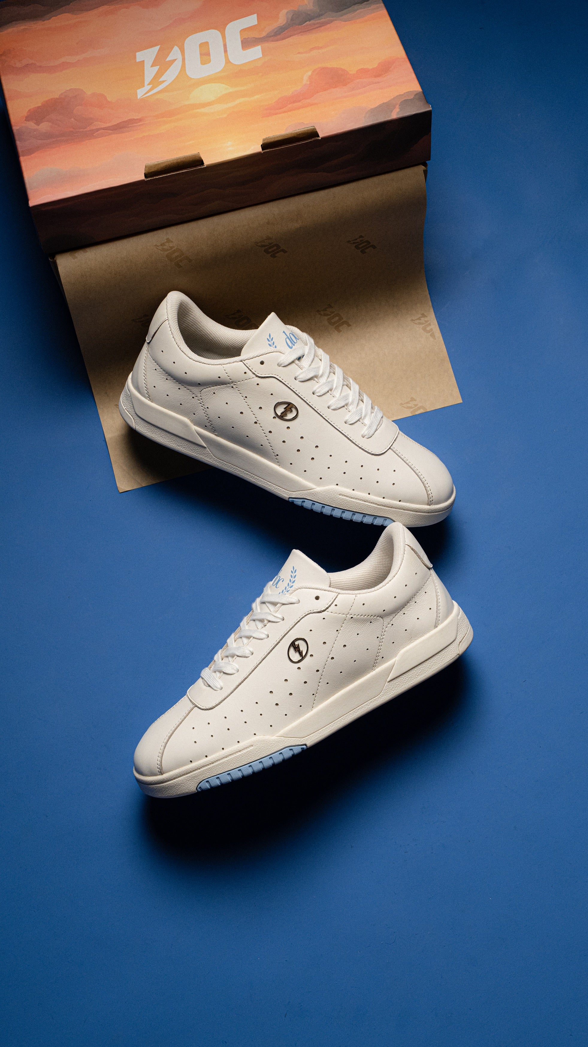 Crest / White