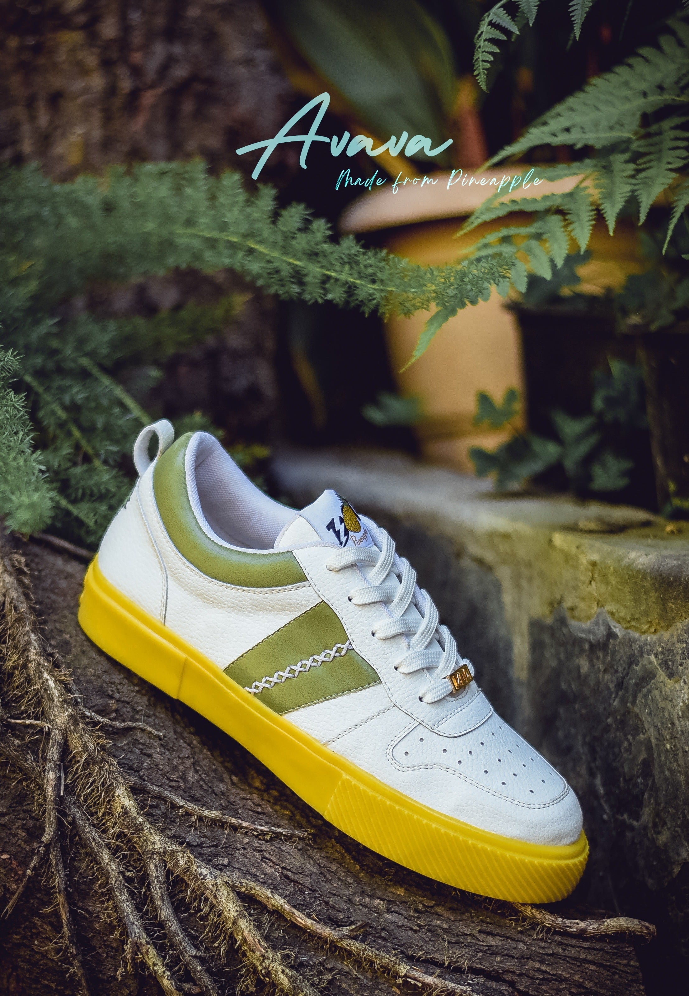 Avava LT / Made With Real Pineapple