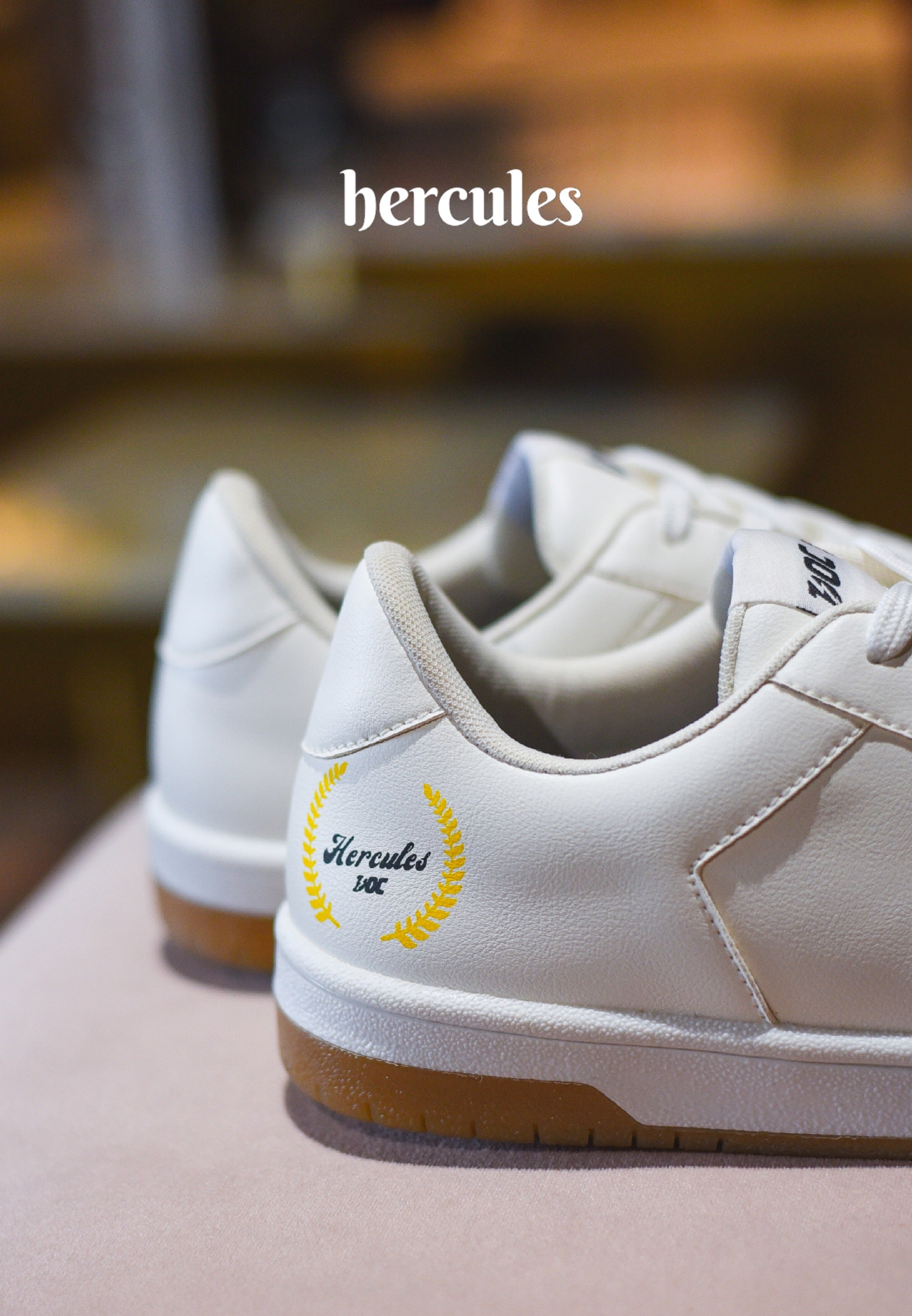 Hercules LT / White