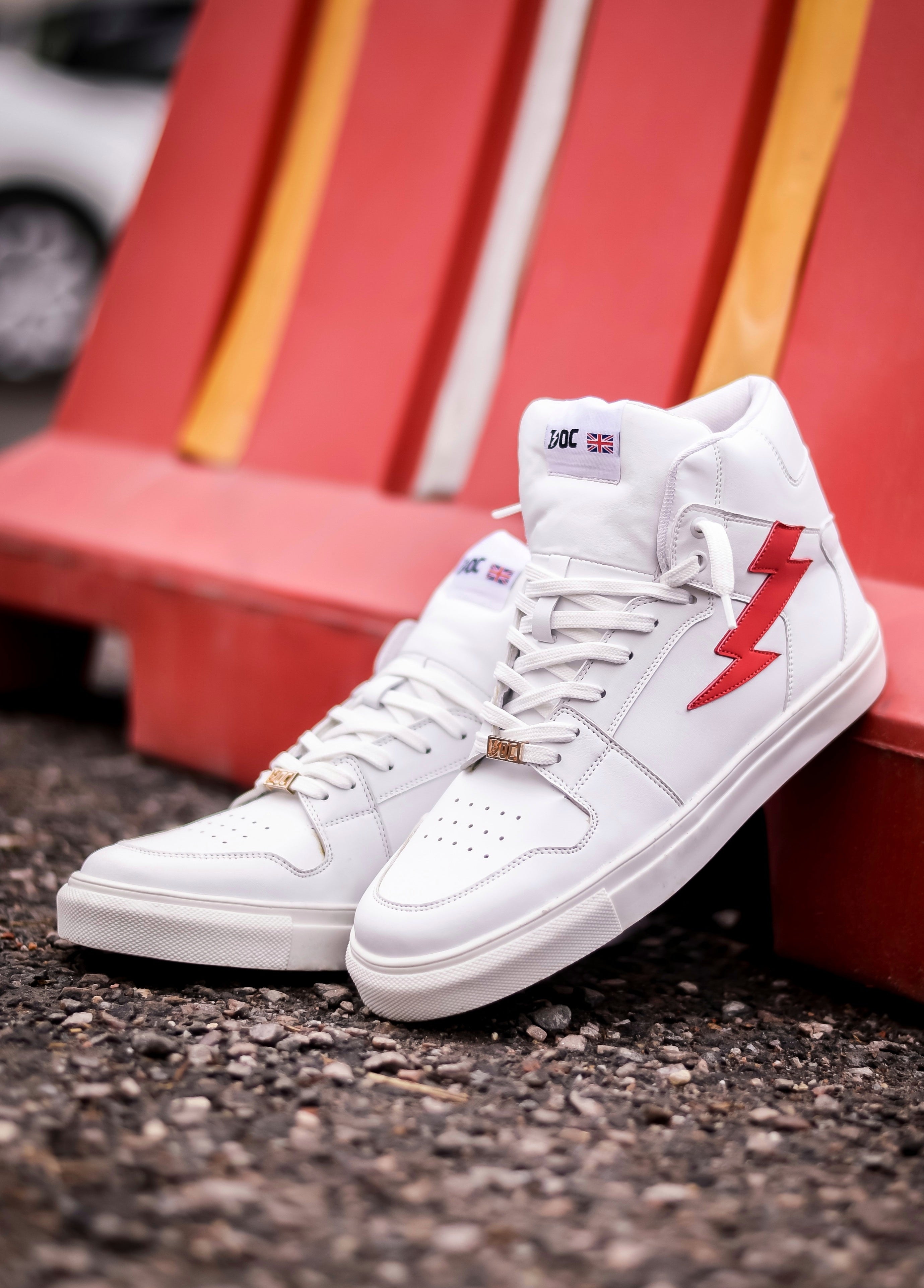 Austin MT / White