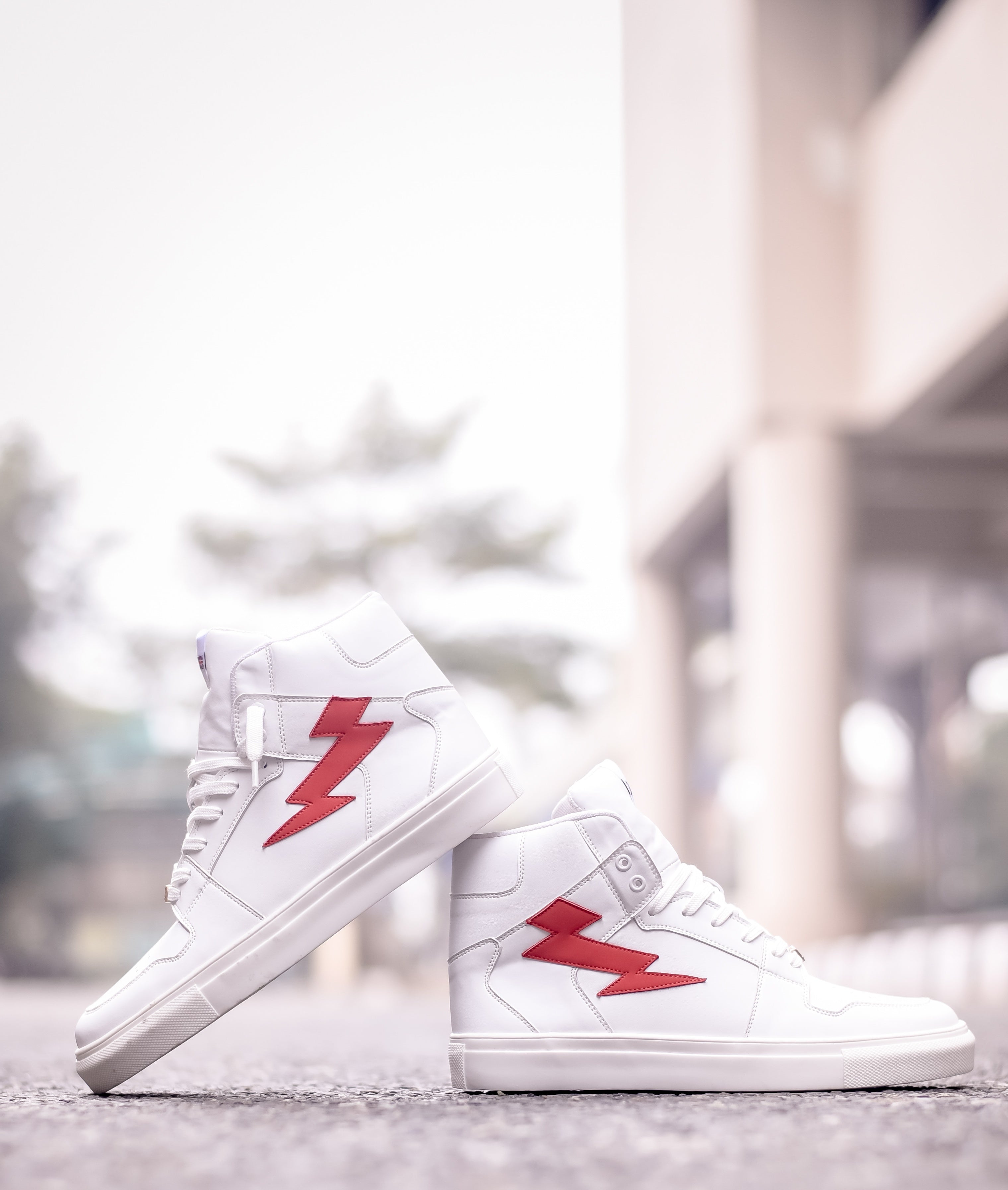 Austin MT / White