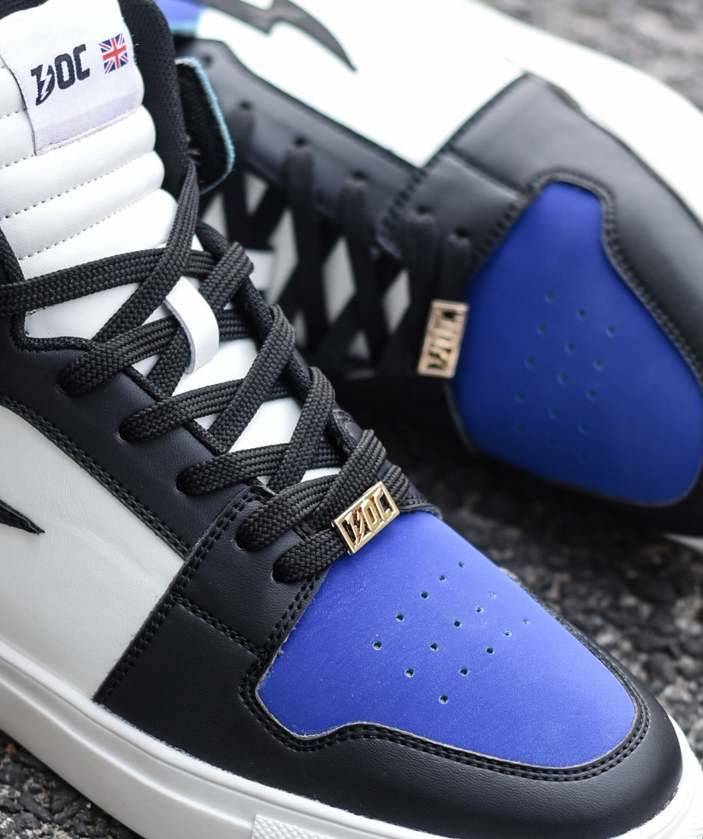 Austin MT / Lighting Blue
